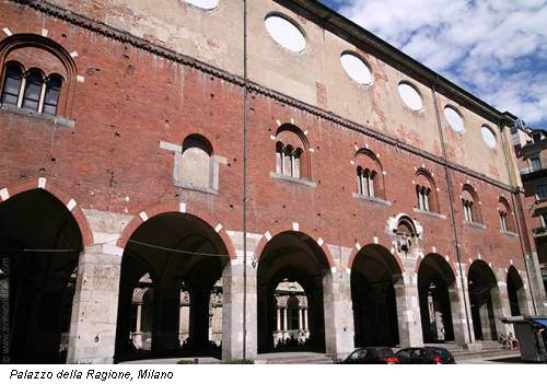 Palazzo della Ragione, Milano
