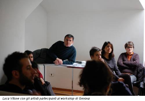 Luca Vitone con gli artisti partecipanti al workshop di Genova