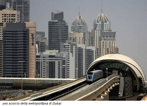 uno scorcio della metropolitana di Dubai