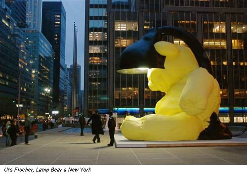 Urs Fischer, Lamp Bear a New York