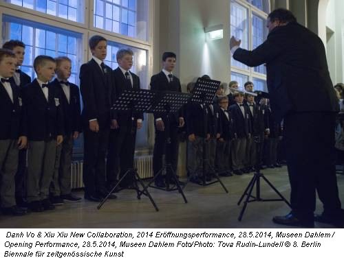 Danh Vo & Xiu Xiu New Collaboration, 2014 Eröffnungsperformance, 28.5.2014, Museen Dahlem / Opening Performance, 28.5.2014, Museen Dahlem Foto/Photo: Tova Rudin-Lundell © 8. Berlin Biennale für zeitgenössische Kunst