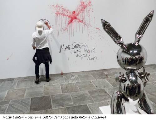 Monty Cantsin - Supreme Gift for Jeff Koons (foto Antoine S Lutens)