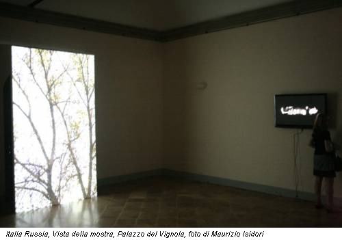 Italia Russia, Vista della mostra, Palazzo del Vignola, foto di Maurizio Isidori