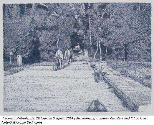 Federico Pietrella, Dal 26 luglio al 3 agosto 2014 (Gleisdreieck) Courtesy l'artista e smART polo per l'arte © Giovanni De Angelis