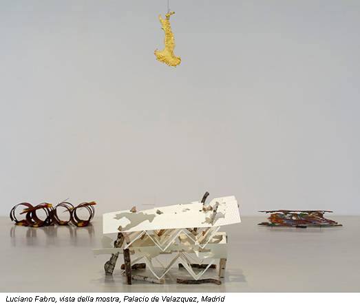 Luciano Fabro, vista della mostra, Palacio de Velazquez, Madrid