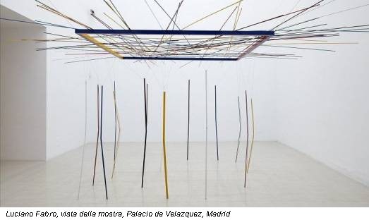 Luciano Fabro, vista della mostra, Palacio de Velazquez, Madrid