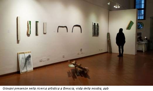 Giovani presenze nella ricerca artistica a Brescia, vista della mostra, aab