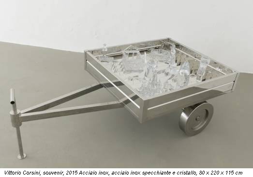 Vittorio Corsini, souvenir, 2015 Acciaio inox, acciaio inox specchiante e cristallo, 80 x 220 x 115 cm