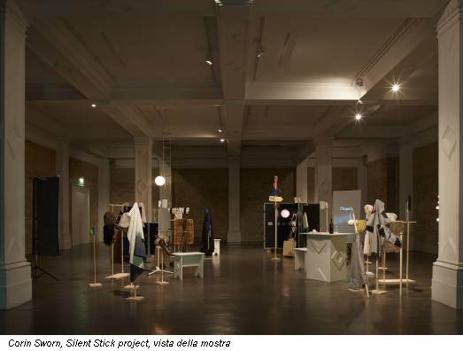 Corin Sworn, Silent Stick project, vista della mostra