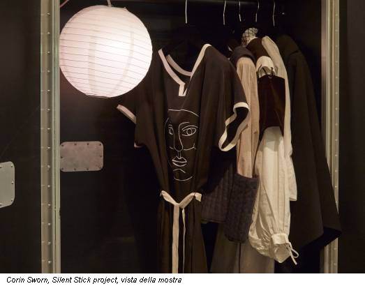 Corin Sworn, Silent Stick project, vista della mostra