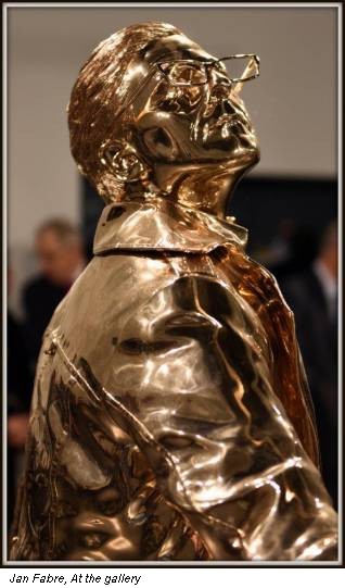  Jan Fabre, At the gallery