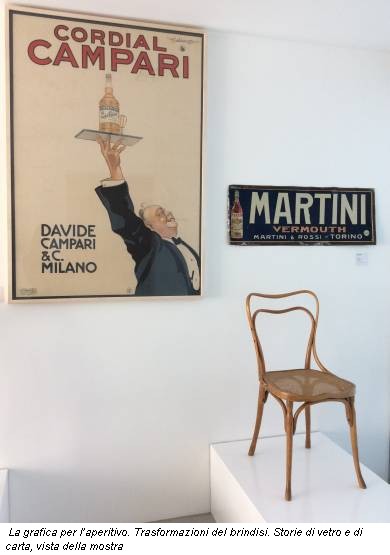 La grafica per l’aperitivo. Trasformazioni del brindisi. Storie di vetro e di carta, vista della mostra
