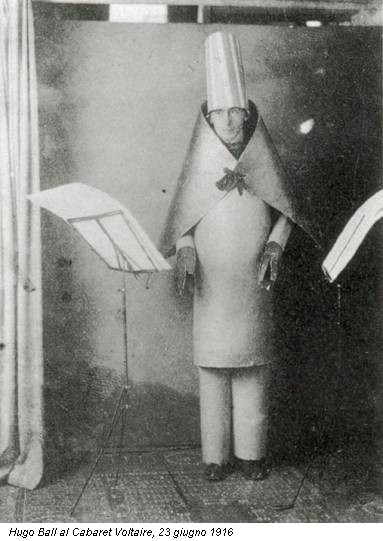 Hugo Ball al Cabaret Voltaire, 23 giugno 1916