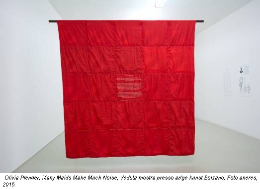 Olivia Plender, Many Maids Make Much Noise, Veduta mostra presso ar/ge kunst Bolzano, Foto aneres, 2015