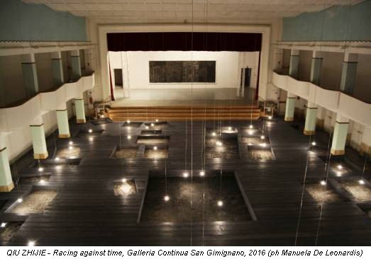 QIU ZHIJIE - Racing against time, Galleria Continua San Gimignano, 2016 (ph Manuela De Leonardis)