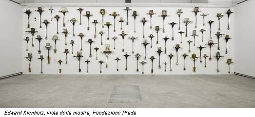 Edward Kienholz, vista della mostra, Fondazione Prada