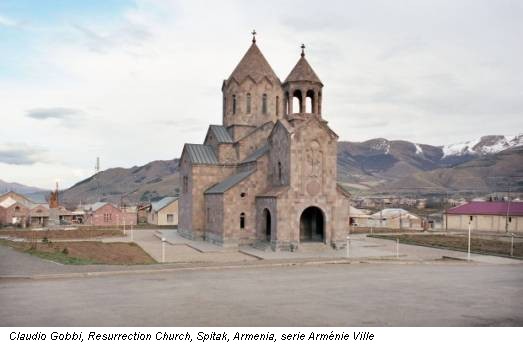 Claudio Gobbi, Resurrection Church, Spitak, Armenia, serie Arménie Ville