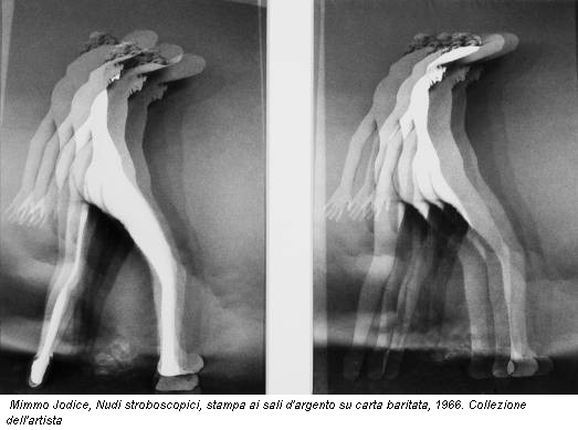 Mimmo Jodice, Nudi stroboscopici, stampa ai sali d'argento su carta baritata, 1966. Collezione dell'artista