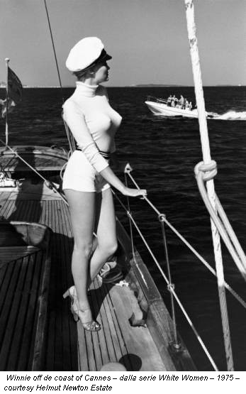 Winnie off de coast of Cannes – dalla serie White Women – 1975 – courtesy Helmut Newton Estate