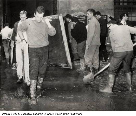 Firenze 1966, Volontari salvano le opere d'arte dopo l'alluvione