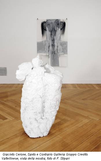 Giacinto Cerone, Santo e Contrario Galleria Gruppo Credito Valtellinese, vista della mostra, foto di F. Stipari