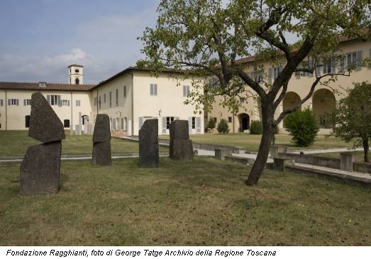 Fondazione Ragghianti, foto di George Tatge Archivio della Regione Toscana