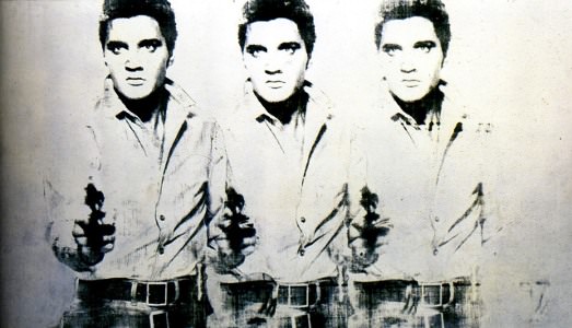 Elvis straccia tutti Elvis straccia tutti