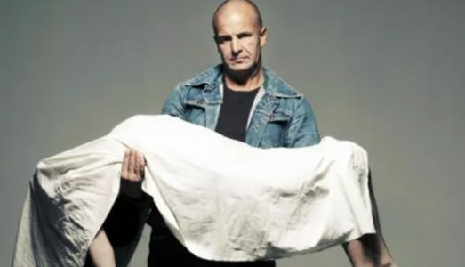 Cadavere cercasi Cadavere cercasi