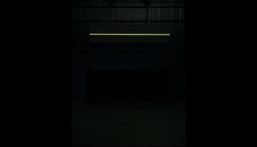 All’Hangar Bicocca, il Public Program di Miroslaw Balka inizia con una passeggiata intorno alle sue opere. E oltre