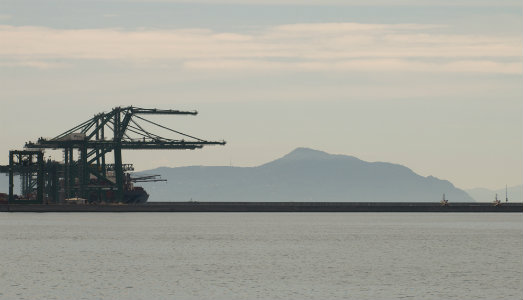 Container, sociologia e arte contemporanea. A mettere tutto insieme, ci pensa il progetto genovese TEU, con le guest stars Riccardo Benassi e Danilo Correale