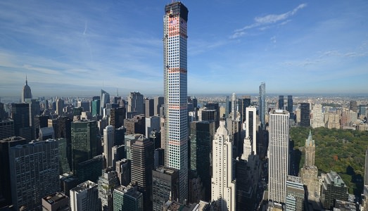 New York e il suo skyline. Un paesaggio da tutelare? Si, specialmente dopo la nascita dei nuovi grattacieli New York e il suo skyline. Un paesaggio da tutelare? Si, specialmente dopo la nascita dei nuovi grattacieli
