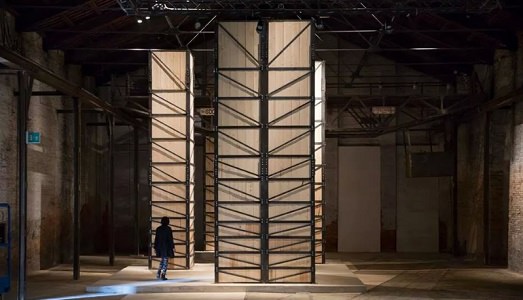 Un lustro di storia dell’arte in una manciata di minuti. Alla A100 Gallery di Galatina si presenta “Remake”