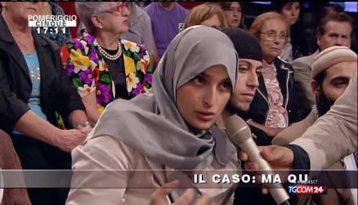 La borghese con il coltello tra i denti