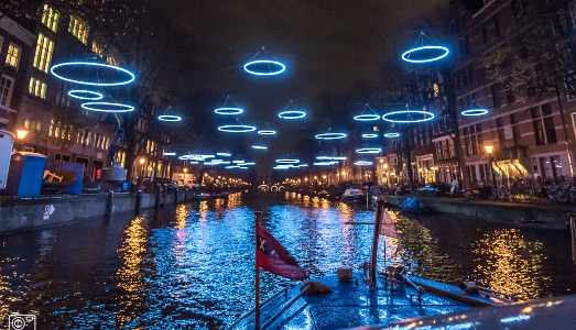 Amsterdam gioca con la luce Amsterdam gioca con la luce
