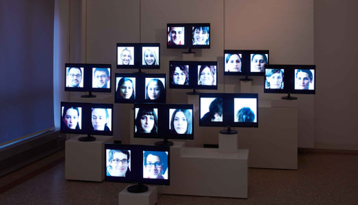 Specchio dei miei incubi, chi è più vero del reale? |