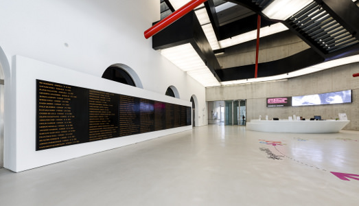 Fino al 18.VI.2015 | Flavio Favelli, Gli Angeli degli Eroi | MAXXI, Roma