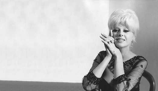 READING ROOM READING ROOM