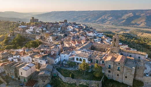 Cambio vita, vado a Grottole. Ecco i vincitori del concorso di Airbnb