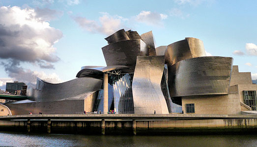 Un doppio Guggenheim, | a Bilbao