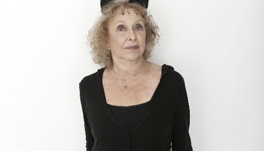 Se ne va Carolee Schneemann, icona del movimento femminista e pioniera della performance