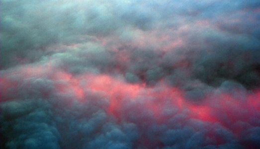 I paesaggi surreali di Maya Beano