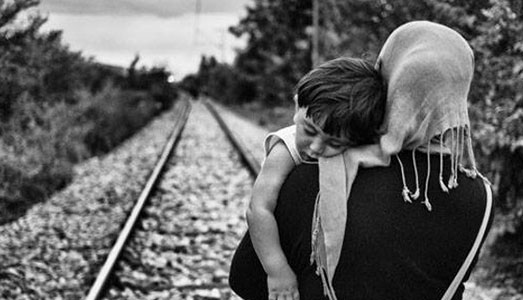 Scappare la guerra: un reportage al confine