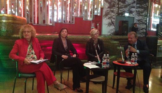 Carolyn Christov Bakargiev presenta a Torino il suo museo: “giano bifronte”, spazio pubblico e, ovviamente, inclusivo e accessibile