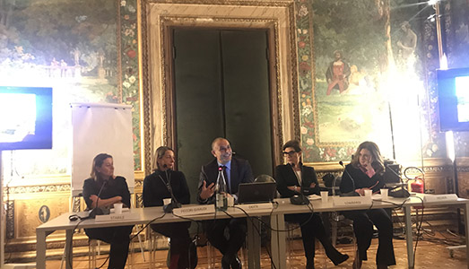 Cosa ci fanno i mediatori tra noi e l’arte?