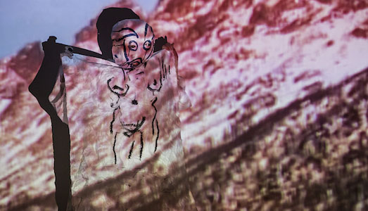 Joan Jonas incontra il pubblico al MAXXI di Roma. Un’occasione da non perdere per vedere dal vivo un mostro sacro dell’arte contemporanea