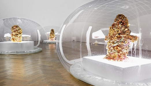 Artbasel/le mostre da non perdere: chimica e minimal per Anicka Yi alla Kunsthalle. Scoprendo le varie forme della memoria