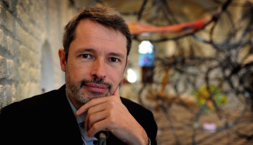 Luci o ombre sul licenziamento di Lorenzo Benedetti dal De Appel. Parla Egbert Dommering, economista ed ex membro del board del centro d’arte