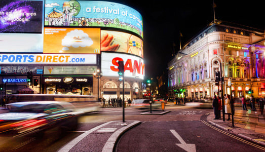 Attaccare, e ritirare la mano Attaccare, e ritirare la mano