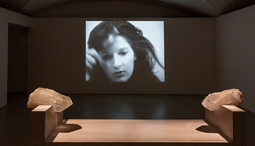 Abramovic, corpo e ultracorpi Abramovic, corpo e ultracorpi