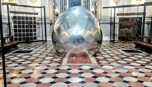 Specchiarsi nella Chiesa delle Zitelle Specchiarsi nella Chiesa delle Zitelle